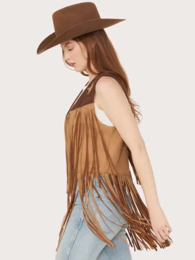 Saints & Hearts Women's Faux Suede Star Tiered Fringe Vest